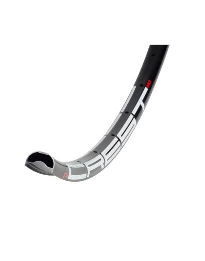 Обід Stans Notubes 2018 ZTR Crest MK3 26˝ 32 отвори під диск чорний